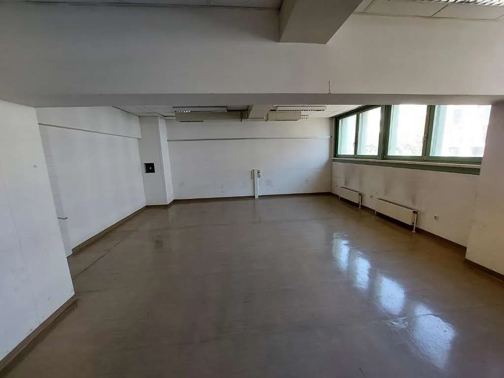 10-Zimmer-Gewerbeimmobilie mieten in Wien – 821 m², € 10.451 – Bild 3 von 23