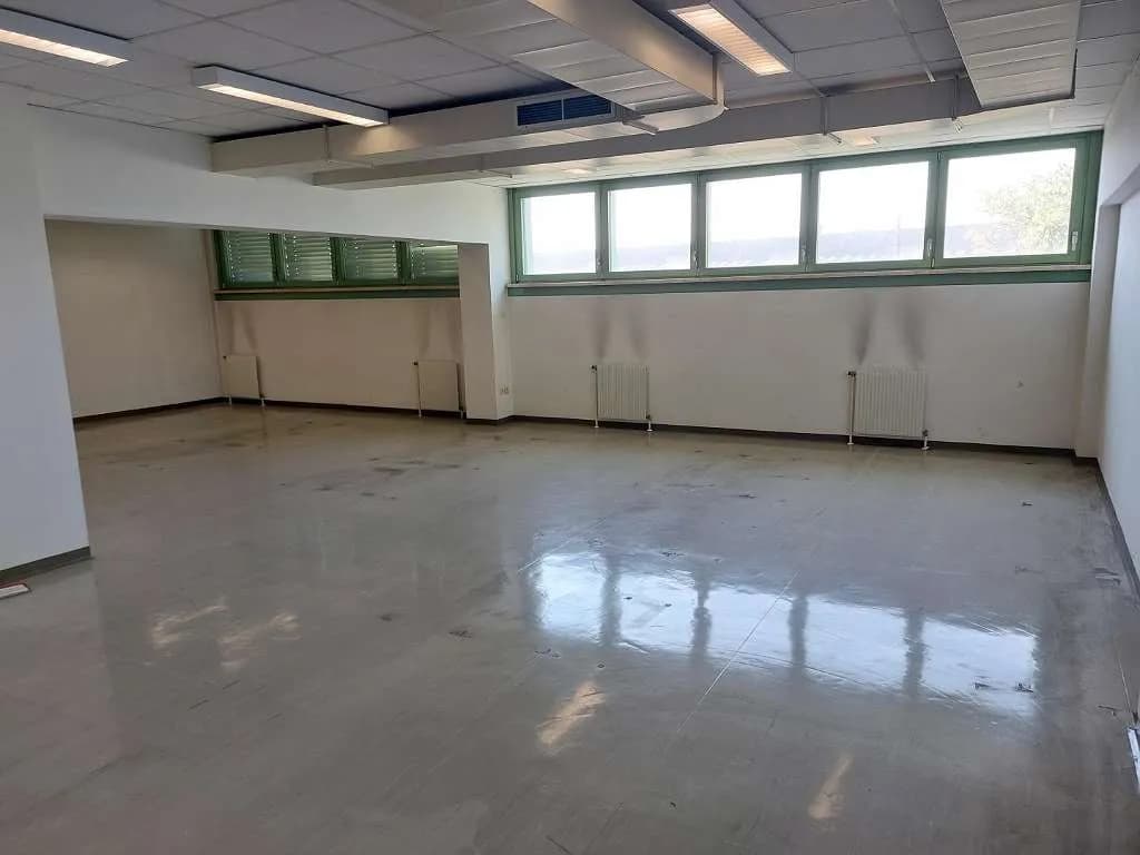 10-Zimmer-Gewerbeimmobilie mieten in Wien – 821 m², € 10.451 – Bild 4 von 23