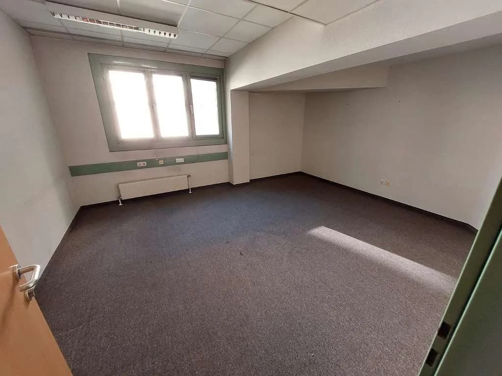 10-Zimmer-Gewerbeimmobilie mieten in Wien – 821 m², € 10.451 – Bild 17 von 23