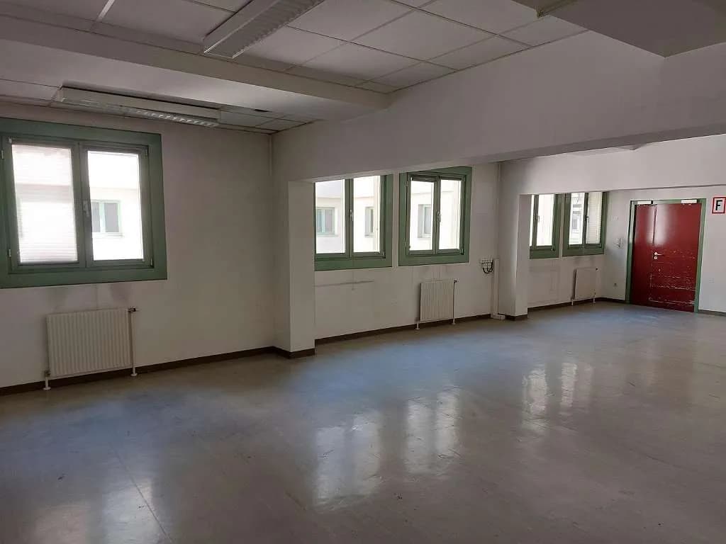 10-Zimmer-Gewerbeimmobilie mieten in Wien – 821 m², € 10.451 – Bild 22 von 23