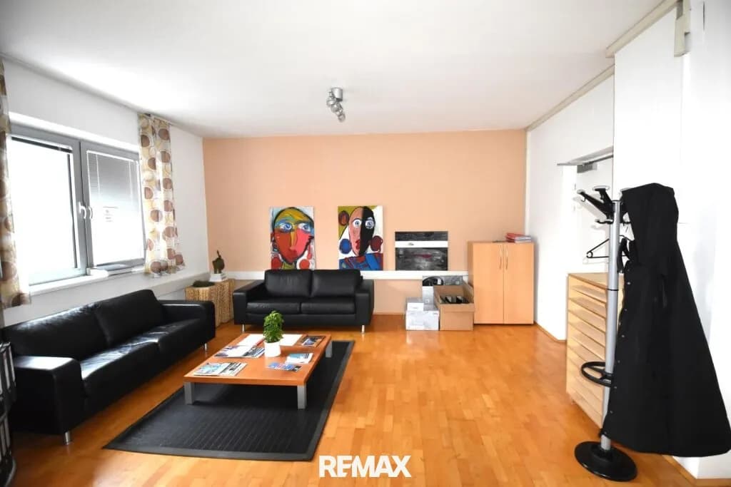 2-Zimmer-Gewerbeimmobilie mieten in Amstetten – 99 m², € 892