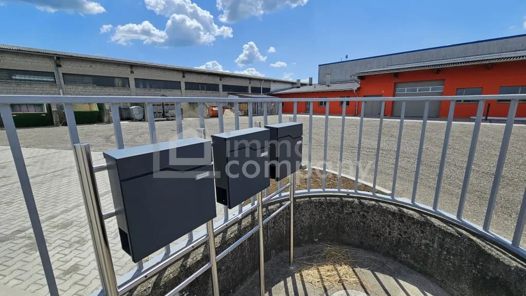 Gewerbeimmobilie mieten in Bruck an der Leitha – 77,51 m², € 950 – Bild 8 von 12