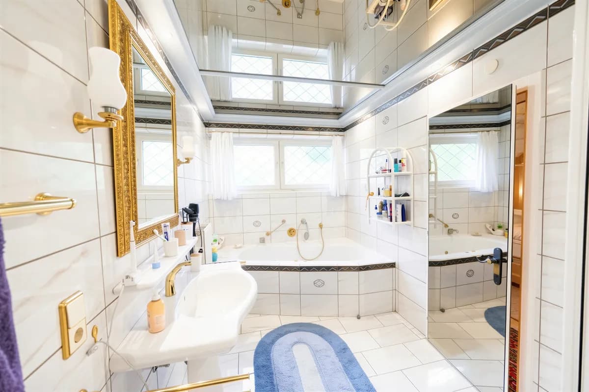 7-Zimmer-Haus kaufen in Kitzbühel – 298,84 m², € 1.590.000 – Bild 6 von 13