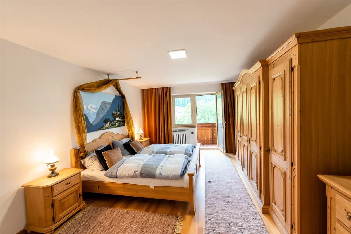 7-Zimmer-Haus kaufen in Kitzbühel – 298,84 m², € 1.590.000 – Bild 7 von 13