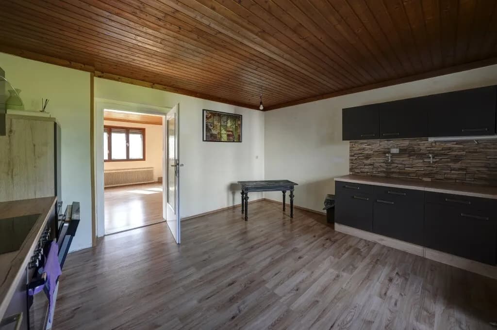 8-Zimmer-Gewerbeimmobilie kaufen in Baden – 192 m², € 499.000 – Bild 11 von 30