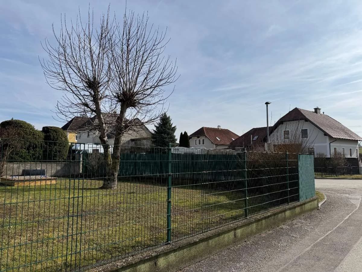 Gewerbeimmobilie kaufen in Melk – 158 m², € 310.000