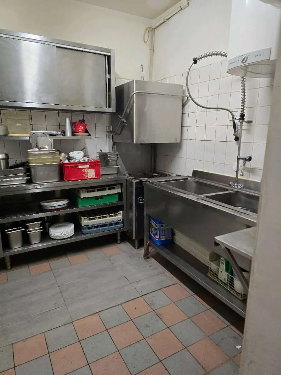 Gewerbeimmobilie mieten in Mistelbach – 400 m², € 1.000 – Bild 20 von 49