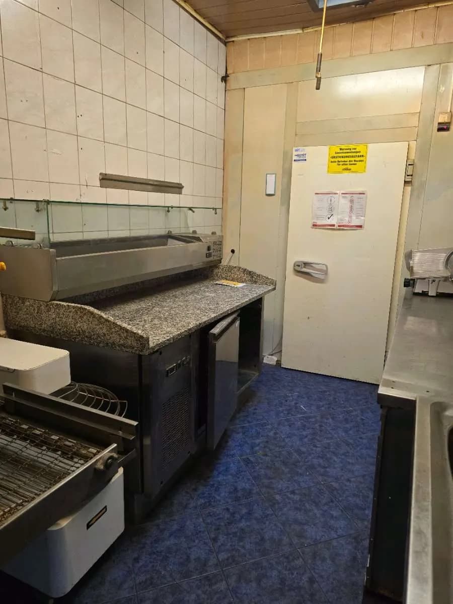 Gewerbeimmobilie mieten in Mistelbach – 400 m², € 1.000 – Bild 22 von 49