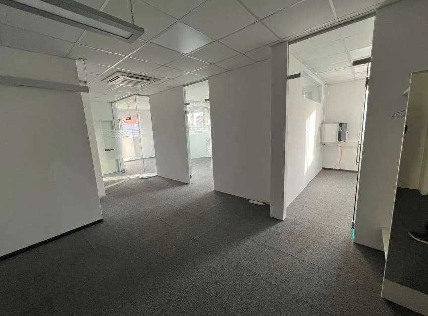 Gewerbeimmobilie mieten in Linz Land – 82 m², € 982