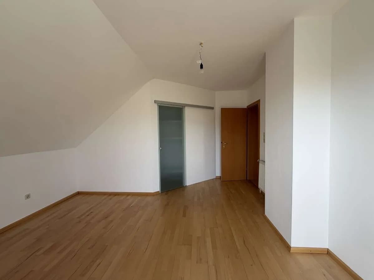 4-Zimmer-Haus kaufen in Baden – 120 m², € 499.990 – Bild 25 von 27