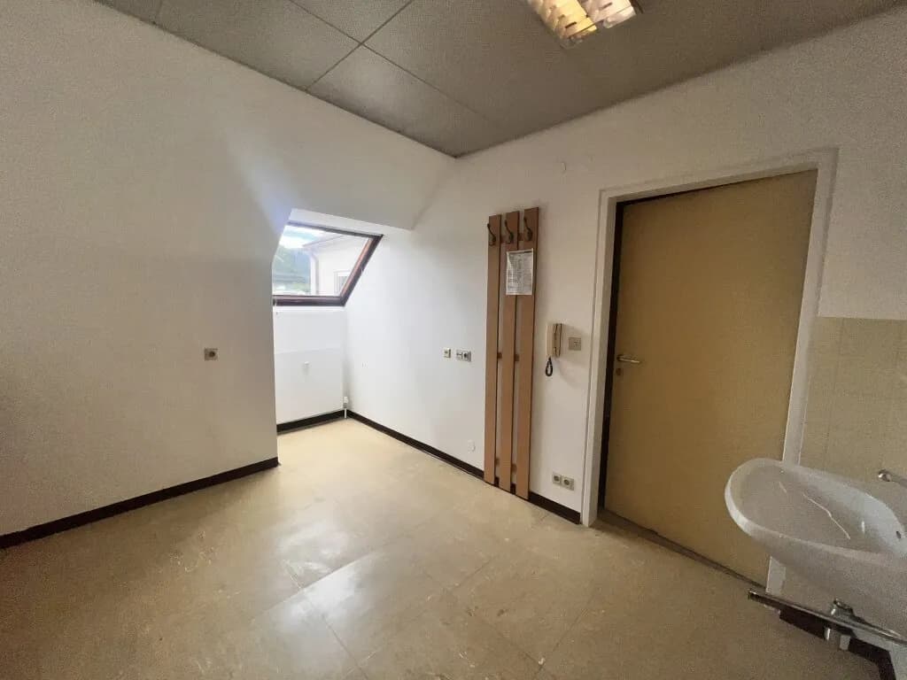 Gewerbeimmobilie mieten in Murtal – 10 m², € 69