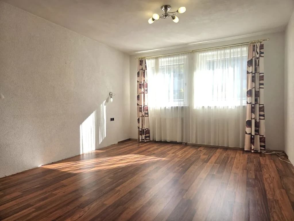 11-Zimmer-Gewerbeimmobilie kaufen in Innsbruck-Land – 252,64 m², € 1.255.000 – Bild 11 von 22