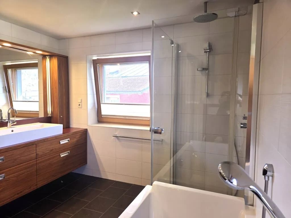 11-Zimmer-Gewerbeimmobilie kaufen in Innsbruck-Land – 252,64 m², € 1.255.000 – Bild 12 von 22