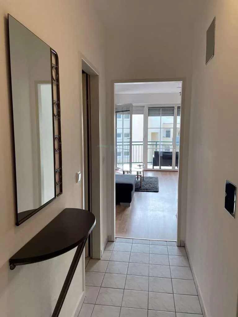 1-Zimmer-Wohnung mieten in Baden – 37 m², € 595 – Bild 2 von 13