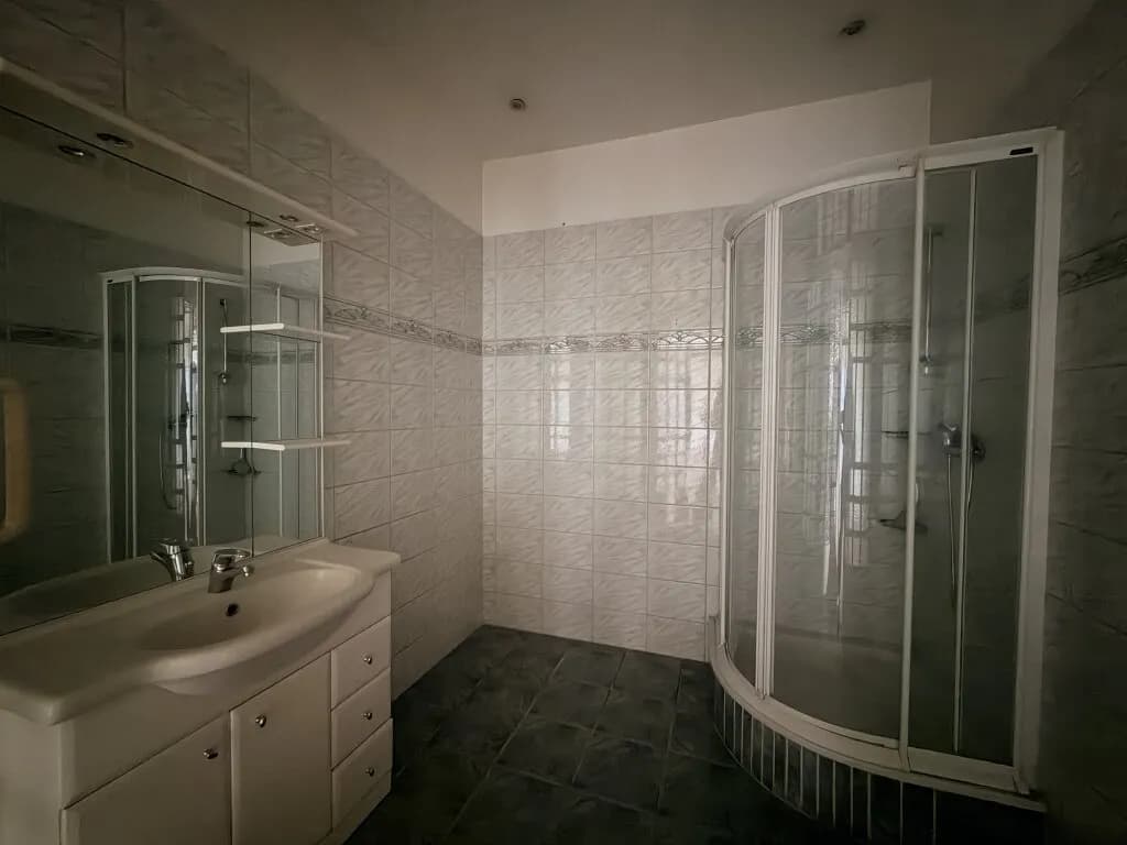 4-Zimmer-Gewerbeimmobilie mieten in Wien – 142 m², € 2.094 – Bild 9 von 13