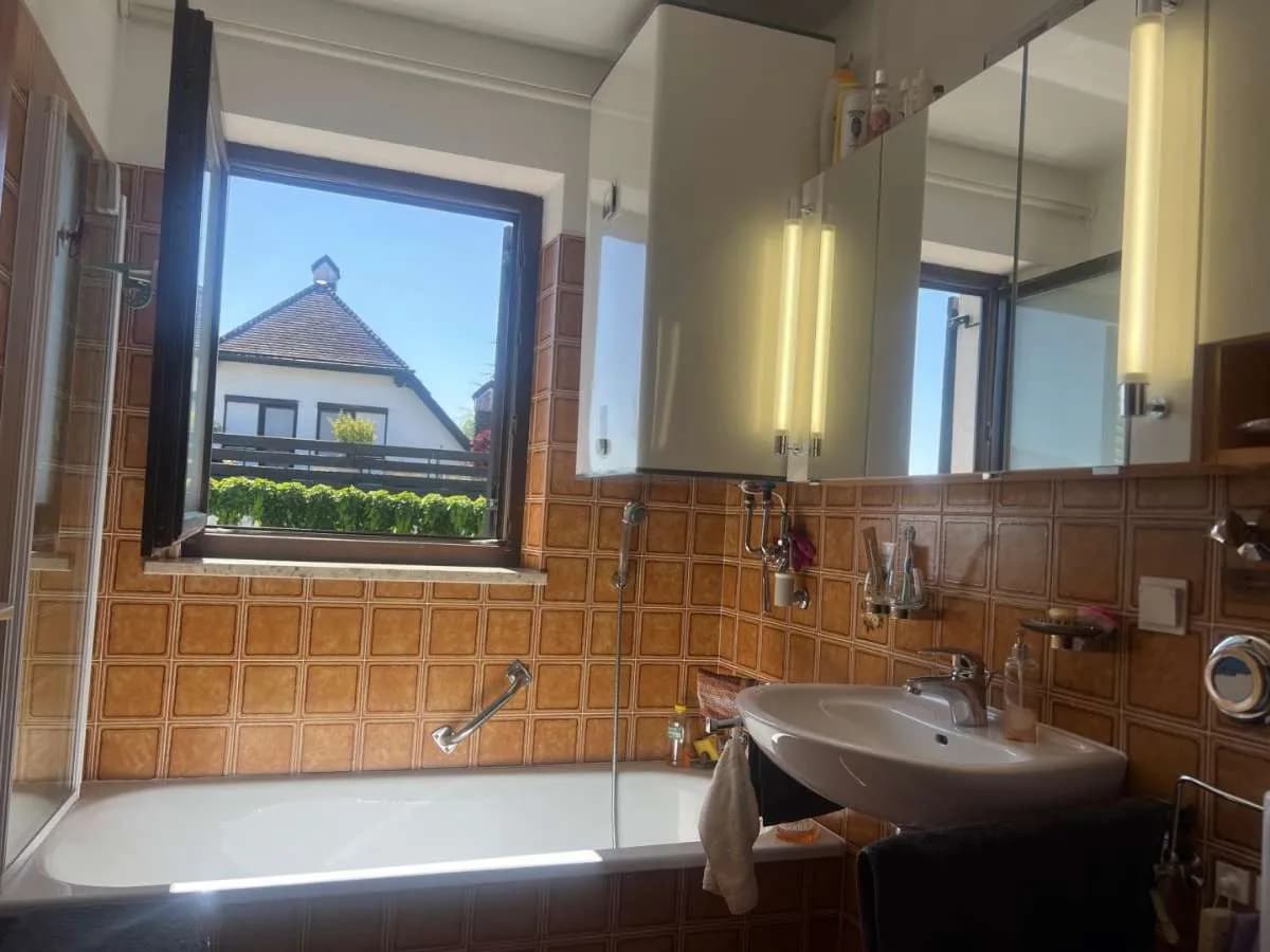 2-Zimmer-Wohnung kaufen in Gmunden – 50 m², € 165.000 – Bild 7 von 9