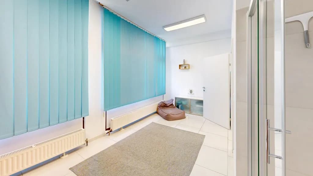 4-Zimmer-Wohnung kaufen in Wiener Neustadt – 132 m², € 203.000 – Bild 9 von 11