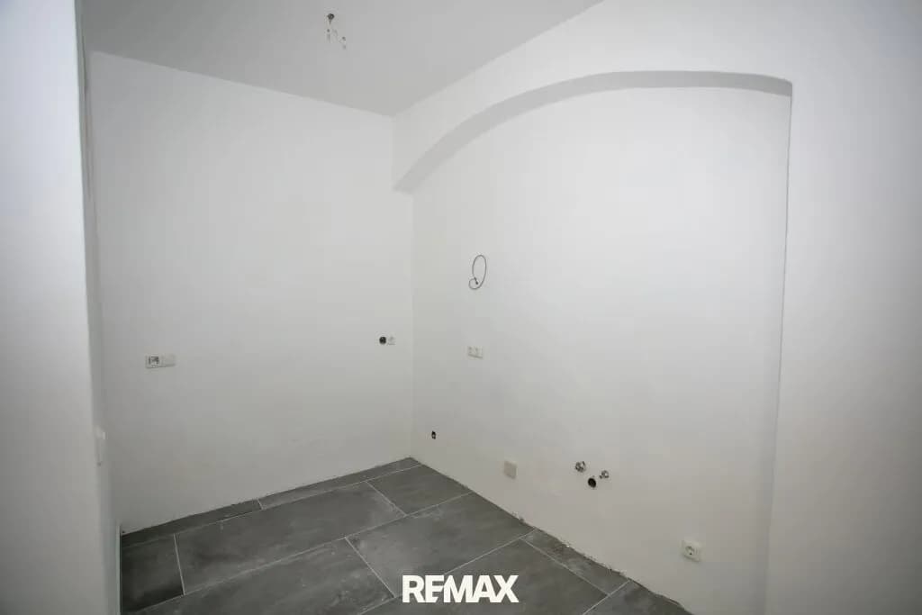 7-Zimmer-Haus kaufen in Horn – 220 m², € 227.000 – Bild 8 von 35