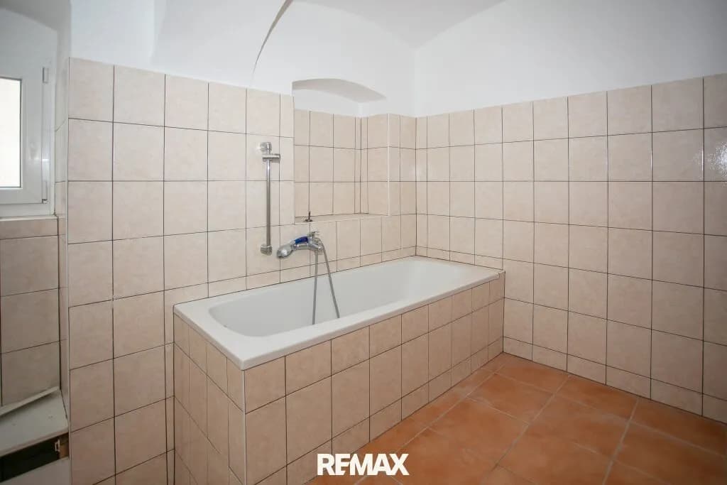 7-Zimmer-Haus kaufen in Horn – 220 m², € 227.000 – Bild 10 von 35