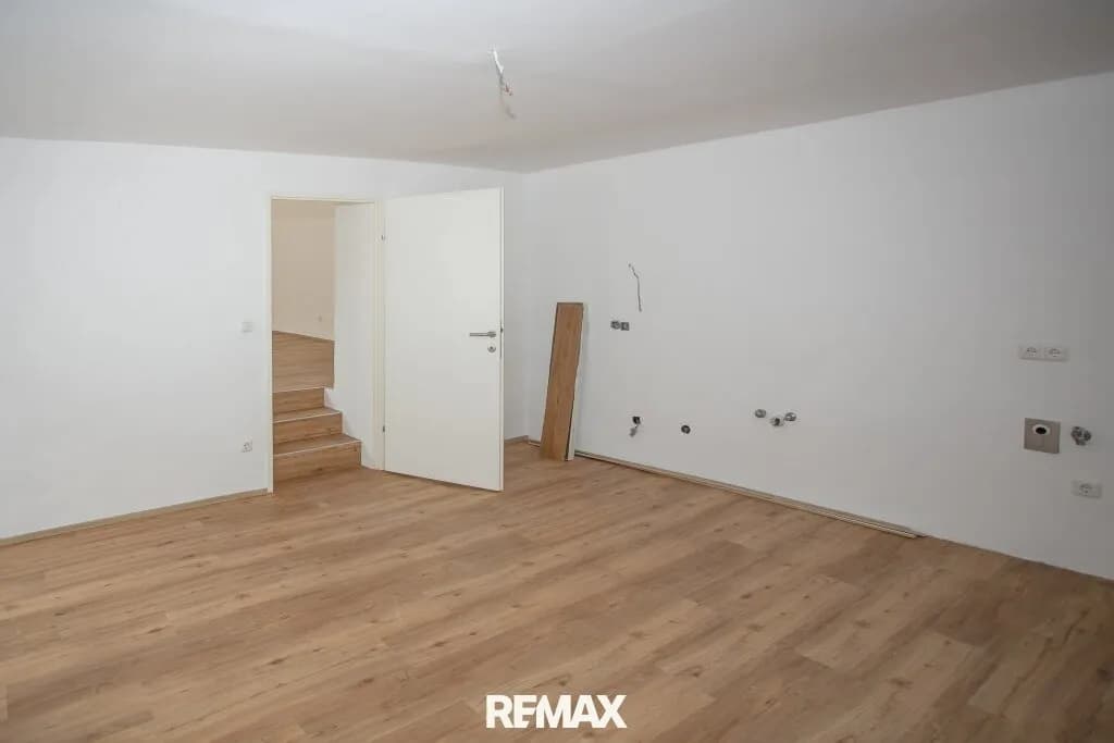 7-Zimmer-Haus kaufen in Horn – 220 m², € 227.000 – Bild 19 von 35