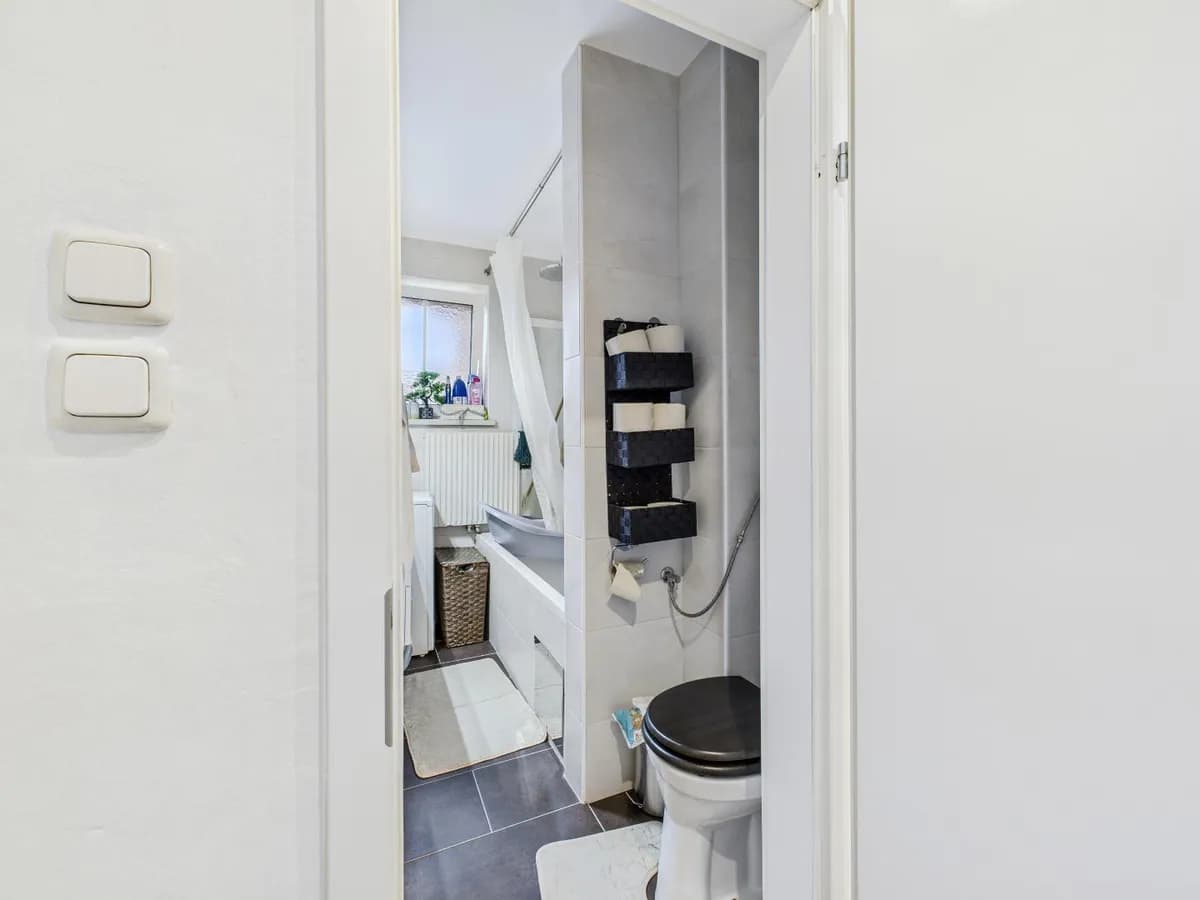 2-Zimmer-Wohnung kaufen in Linz Land – 64 m², € 175.000 – Bild 5 von 18