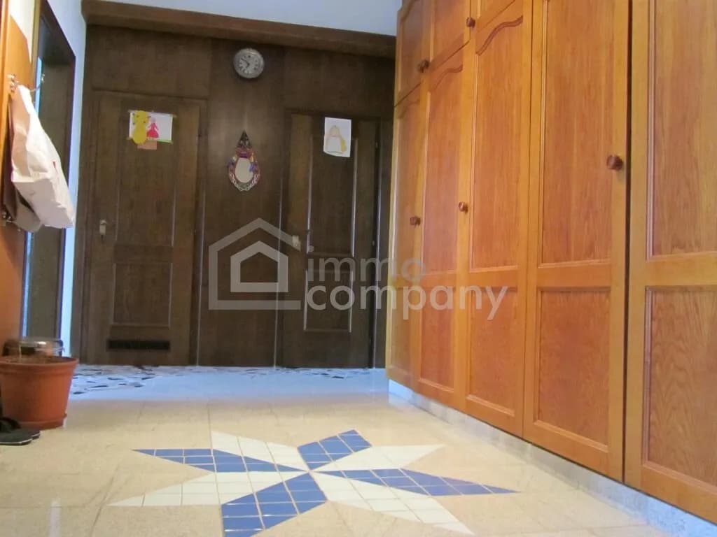 4-Zimmer-Wohnung kaufen in Linz – 90 m², € 320.000 – Bild 2 von 6