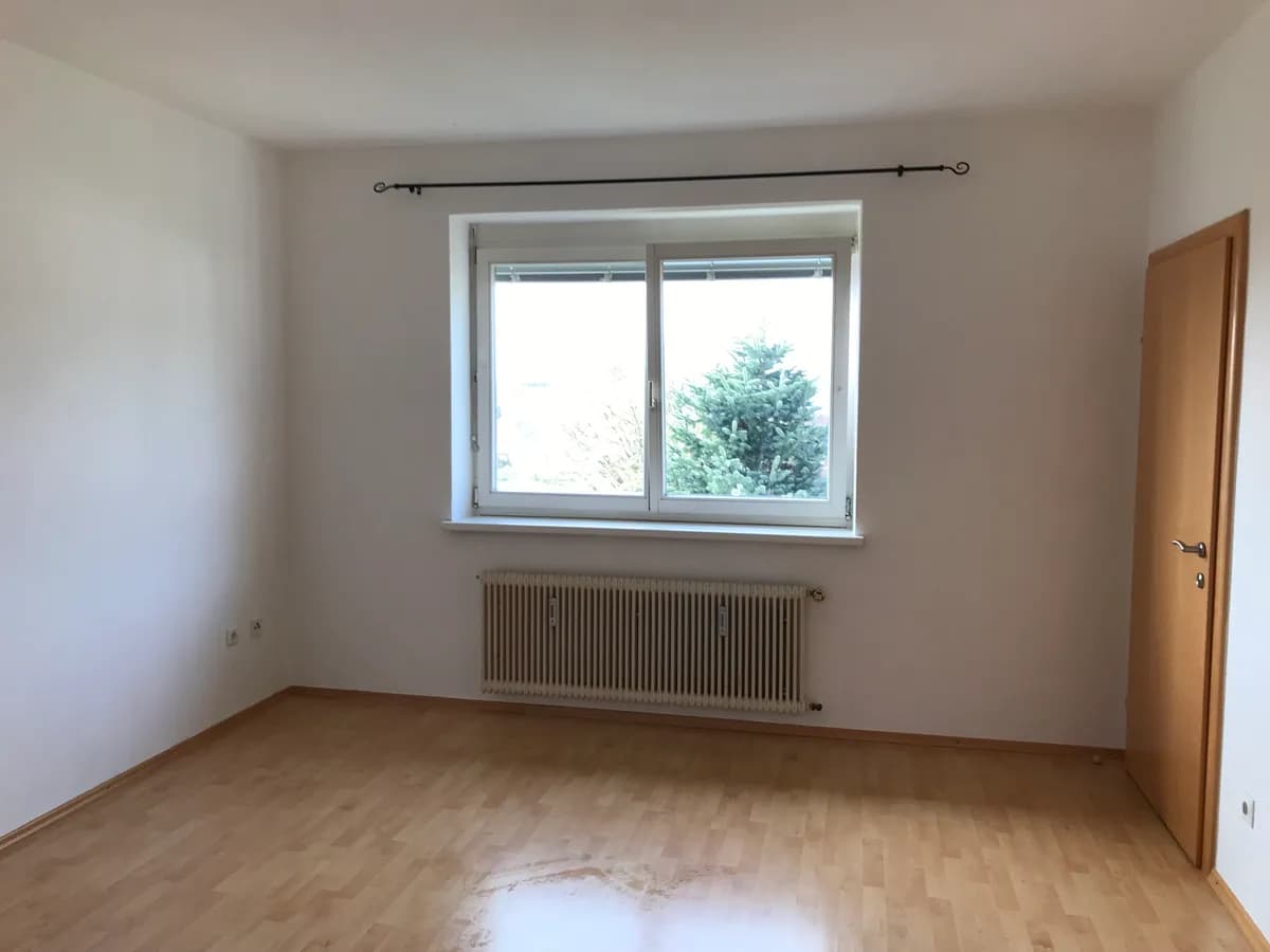 1-Zimmer-Wohnung mieten in Hartberg-Fürstenfeld – 36 m², € 310 – Bild 2 von 4