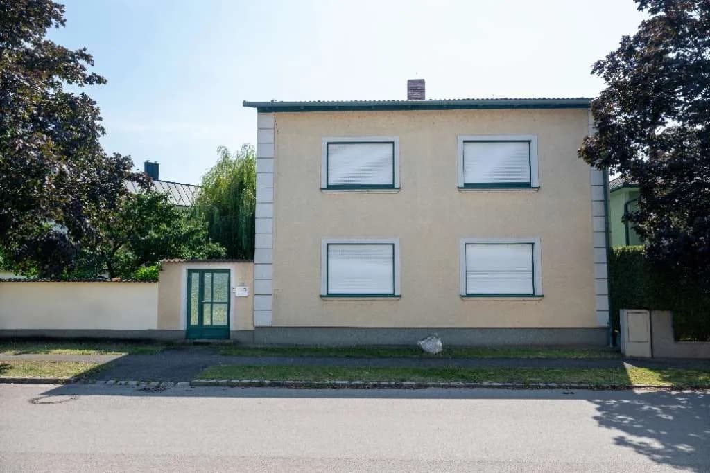 7-Zimmer-Haus kaufen in Neusiedl am See – 200 m², € 360.000 – Bild 2 von 37