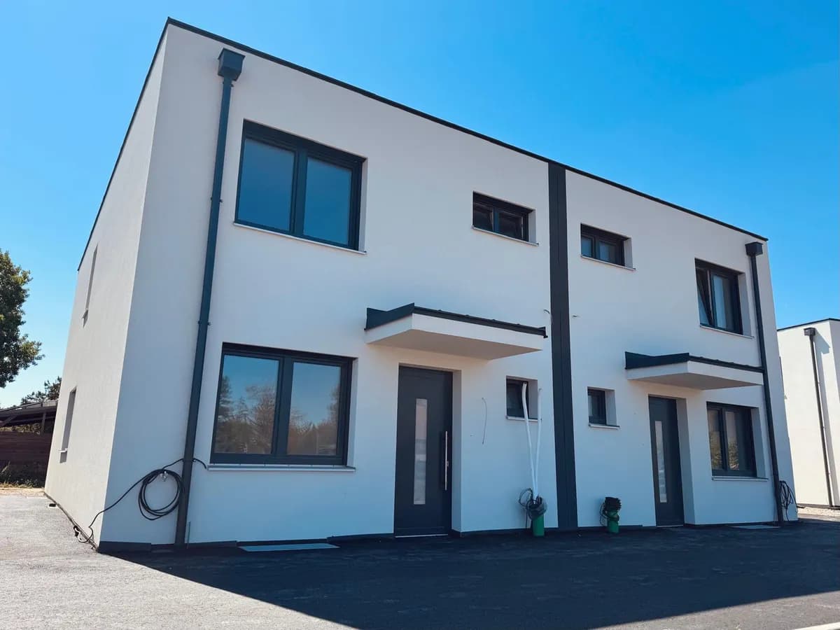 Haus mieten in Korneuburg – 120 m², € 1.890