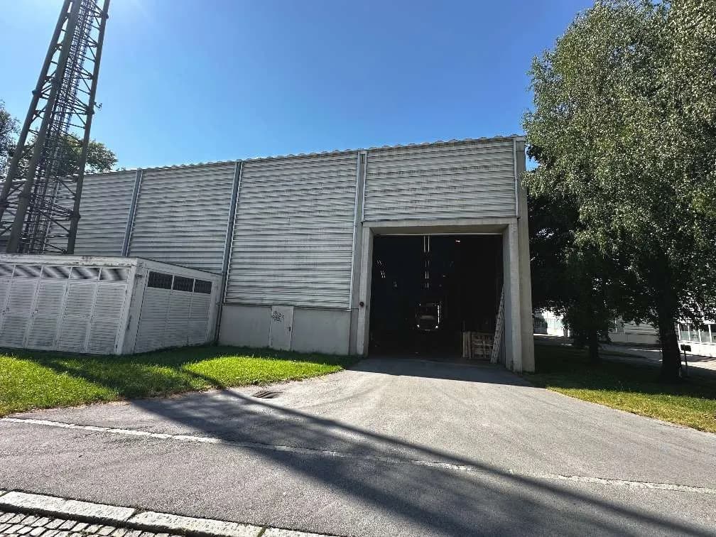 Gewerbeimmobilie mieten in Salzburg Stadt – 2 400 m², € 13.680 – Bild 8 von 10