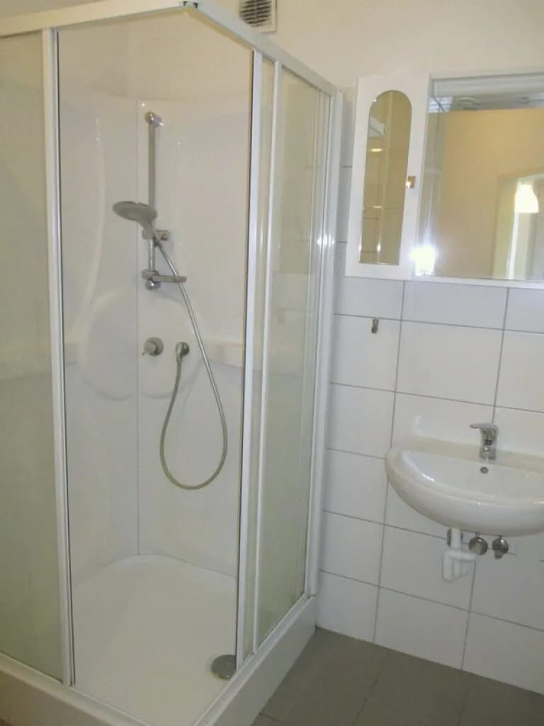 6-Zimmer-Wohnung mieten in Wien – 136 m², € 1.800 – Bild 7 von 12