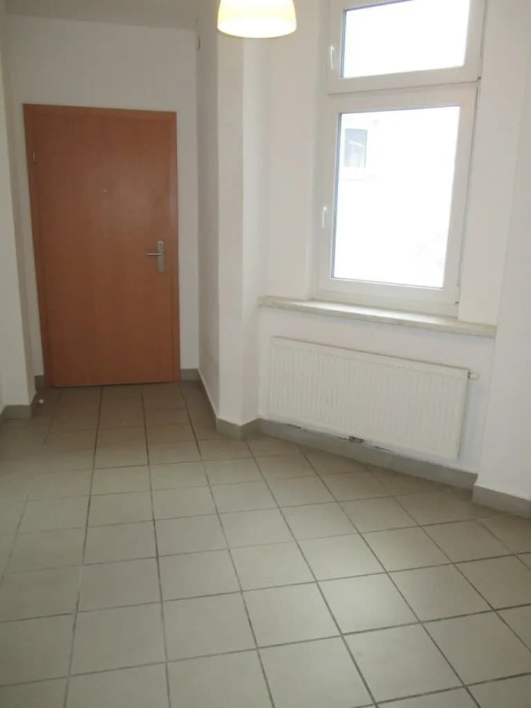 6-Zimmer-Wohnung mieten in Wien – 136 m², € 1.800 – Bild 11 von 12