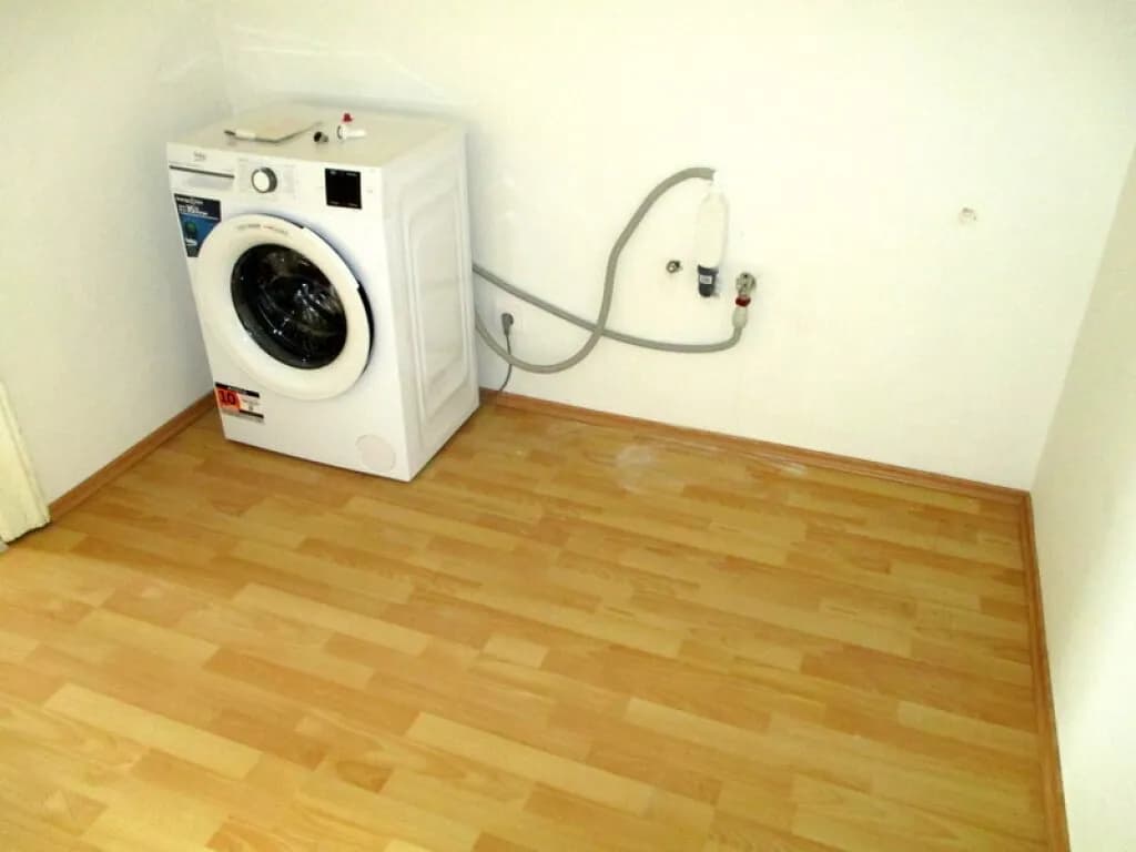 4-Zimmer-Wohnung mieten in Wien – 136 m², € 1.780 – Bild 12 von 16