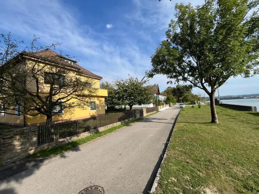 6-Zimmer-Gewerbeimmobilie kaufen in Melk – 180 m², € 325.000