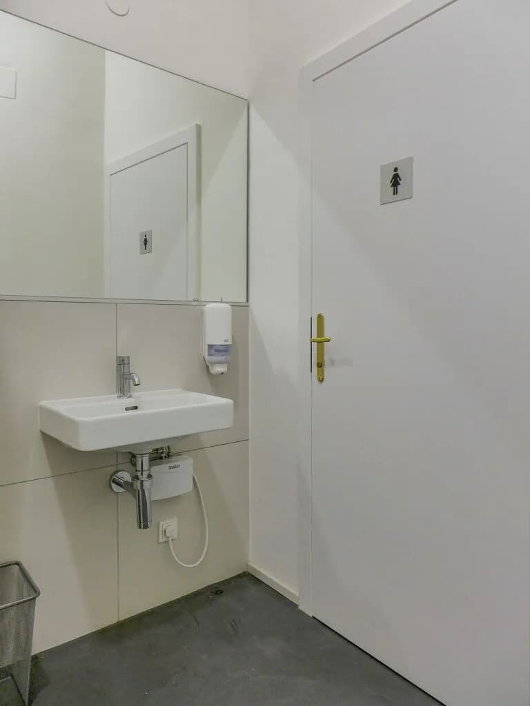 7-Zimmer-Gewerbeimmobilie mieten in Wien – 269 m², € 7.292 – Bild 12 von 17
