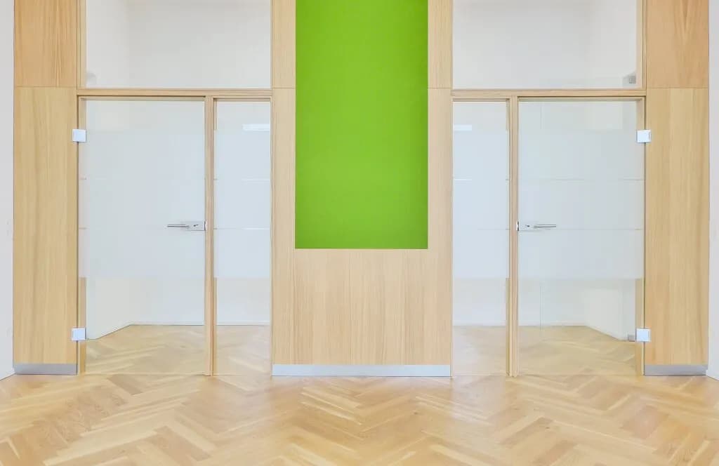 6-Zimmer-Gewerbeimmobilie mieten in Wien – 212 m², € 5.768 – Bild 2 von 24