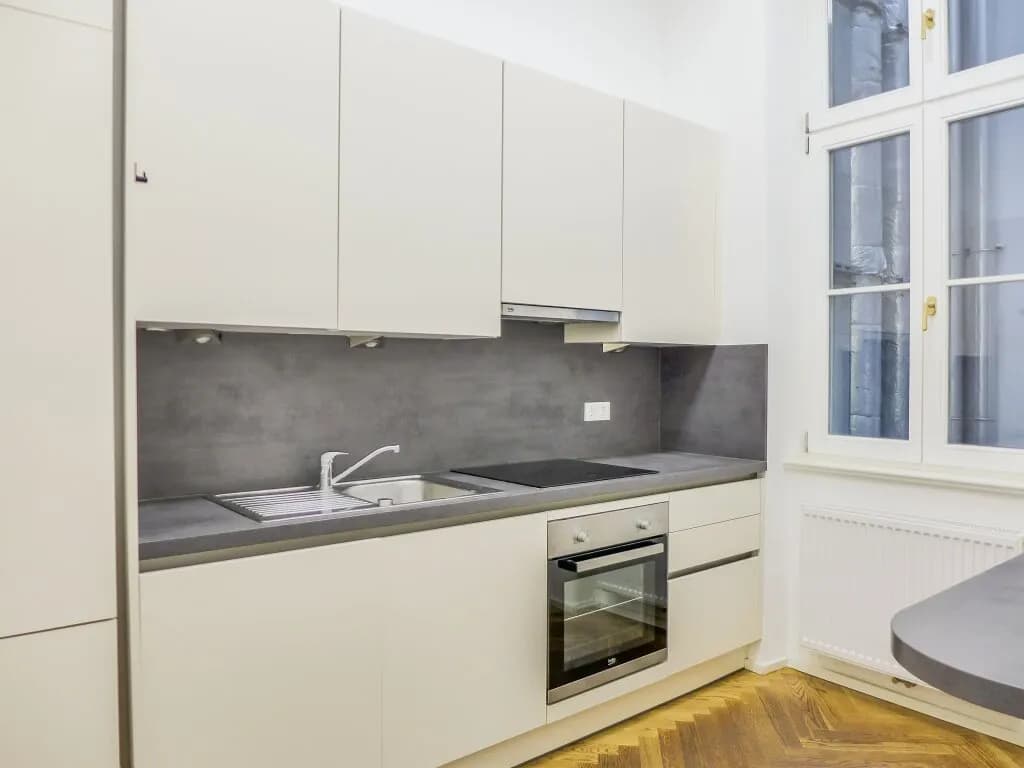 6-Zimmer-Gewerbeimmobilie mieten in Wien – 212 m², € 5.768 – Bild 17 von 24