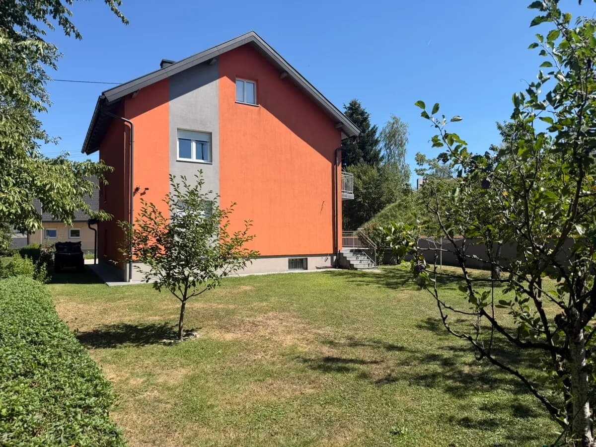 8-Zimmer-Haus mieten in Vöcklabruck – 180 m², € 1.300 – Bild 4 von 38