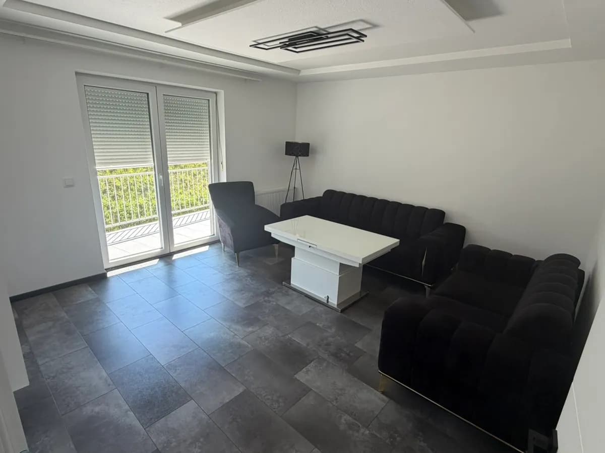 8-Zimmer-Haus mieten in Vöcklabruck – 180 m², € 1.300 – Bild 25 von 38