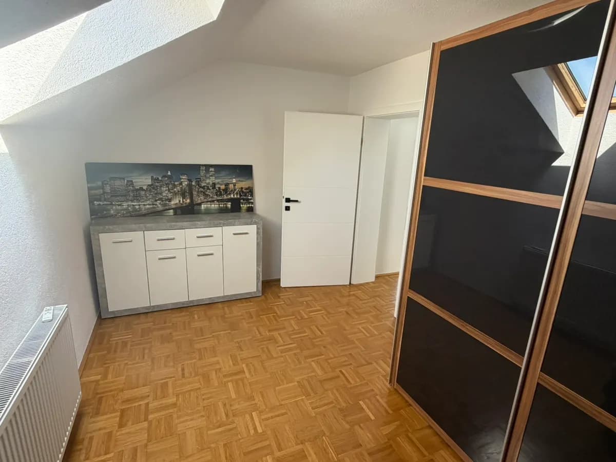 8-Zimmer-Haus mieten in Vöcklabruck – 180 m², € 1.300 – Bild 33 von 38