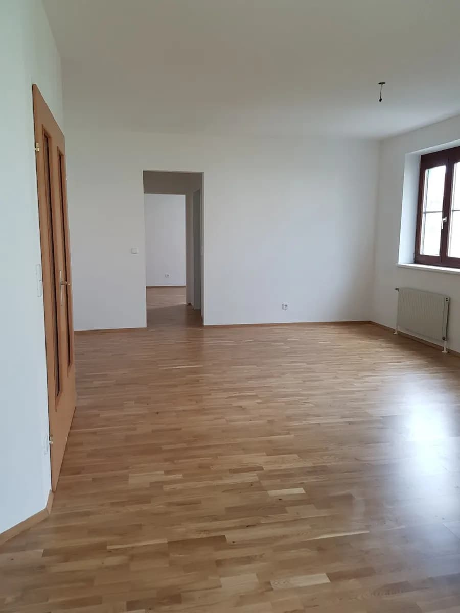 2-Zimmer-Wohnung mieten in Eisenstadt – 64 m², € 790 – Bild 2 von 12