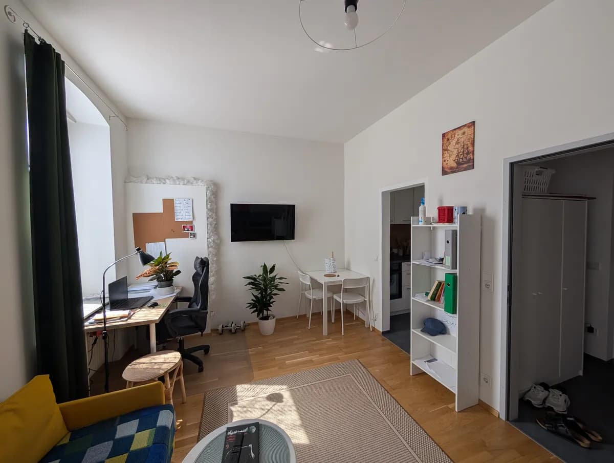 1-Zimmer-Wohnung mieten in Linz – 28 m², € 580 – Bild 2 von 7