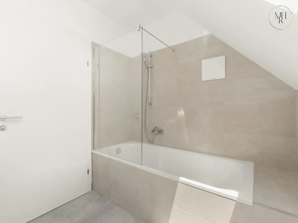 5-Zimmer-Wohnung kaufen in Baden – 111,8 m², € 620.000 – Bild 4 von 11