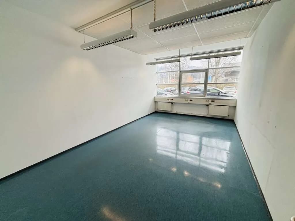 10-Zimmer-Gewerbeimmobilie mieten in Deutschlandsberg – 383 m², € 5.050 – Bild 2 von 20