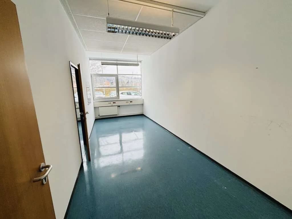 10-Zimmer-Gewerbeimmobilie mieten in Deutschlandsberg – 383 m², € 5.050 – Bild 11 von 20