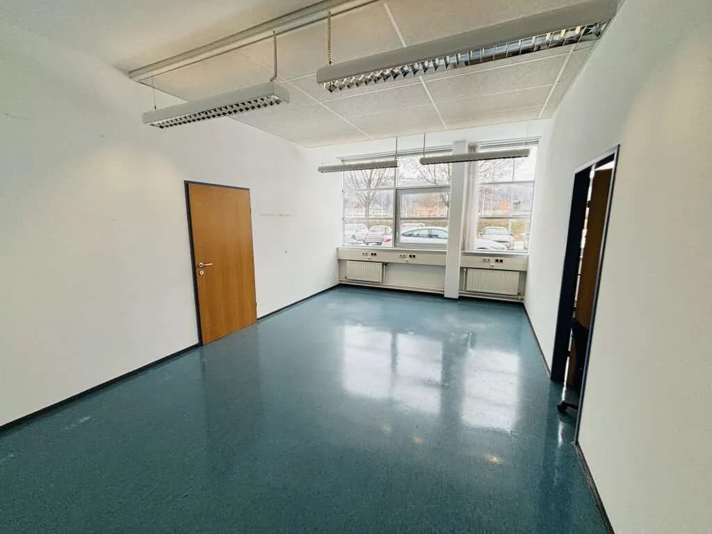 10-Zimmer-Gewerbeimmobilie mieten in Deutschlandsberg – 383 m², € 5.050 – Bild 13 von 20