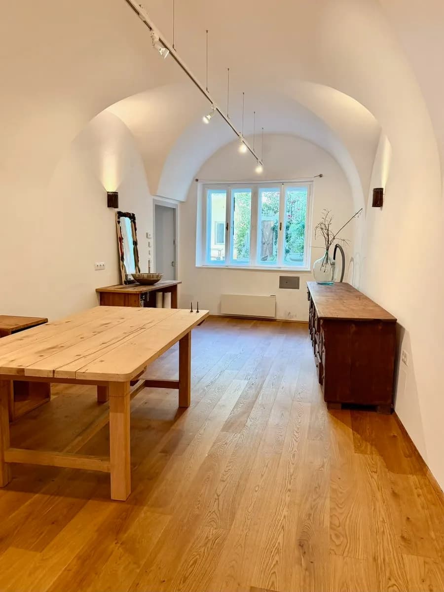 1-Zimmer-Gewerbeimmobilie mieten in Eisenstadt – 58 m², € 1.800 – Bild 8 von 9