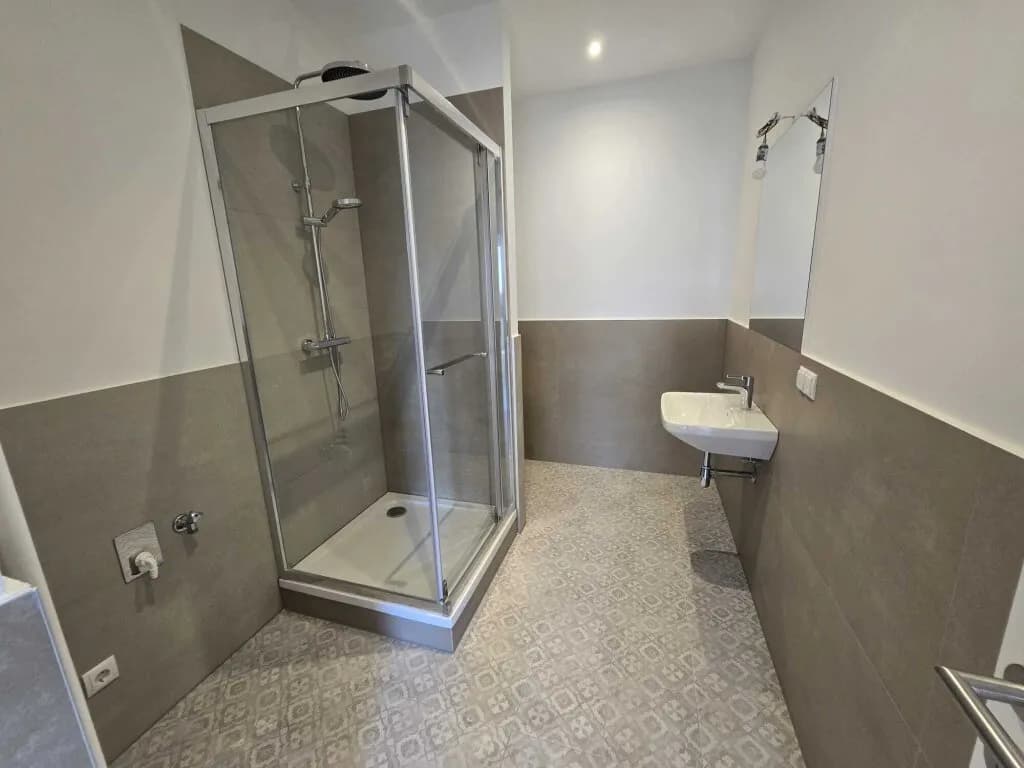 4-Zimmer-Gewerbeimmobilie mieten in Wien – 82,12 m², € 1.328 – Bild 4 von 11
