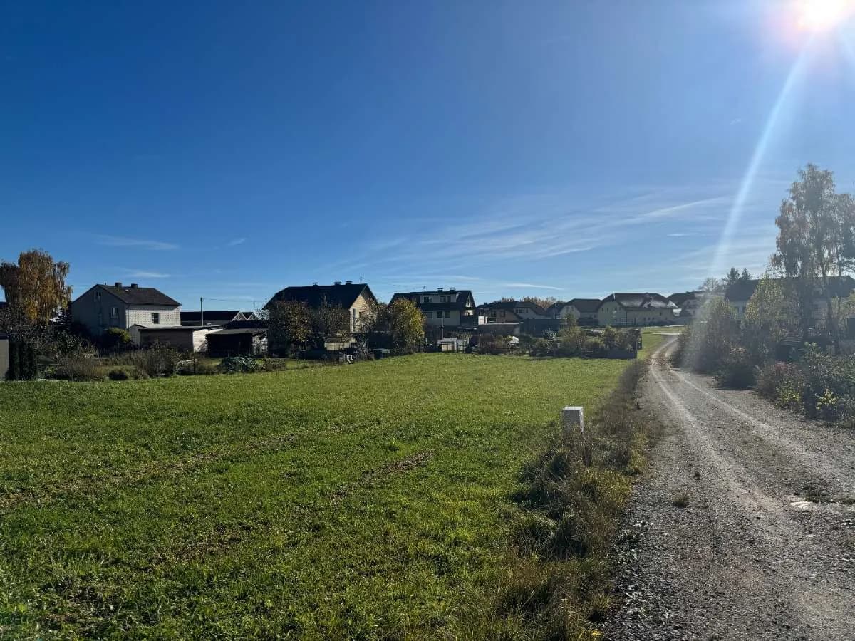 Grundstück kaufen in Rohrbach – 890 m² – Bild 2 von 3