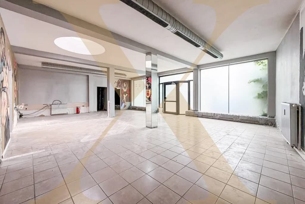 Gewerbeimmobilie mieten in Wels – 160 m², € 961